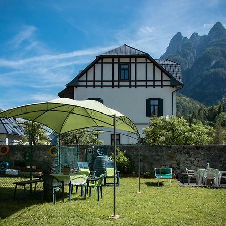 La Casa Di Davide - David Home Cave del Predil Exteriör bild